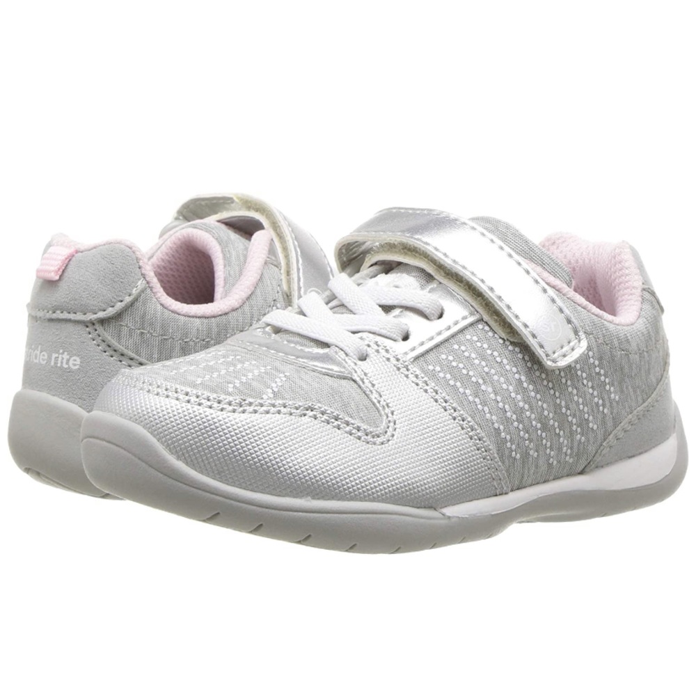 StrideRite made2play silver sneaker NWOT